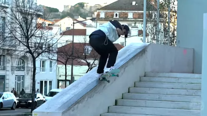 Angelo Caro en Jart Skateboards
